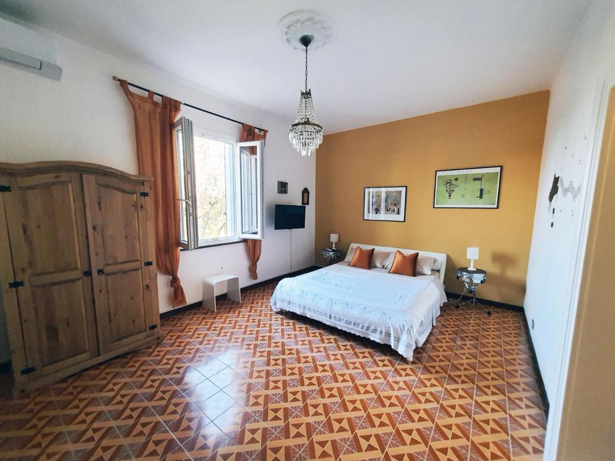 Il Giardino Della Musica Bed & Breakfast San Giuliano  Ruang foto